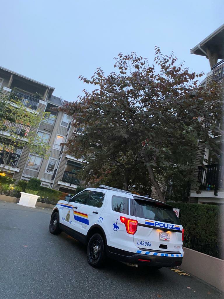 rcmp outside jessica yaniv simpsons condo
